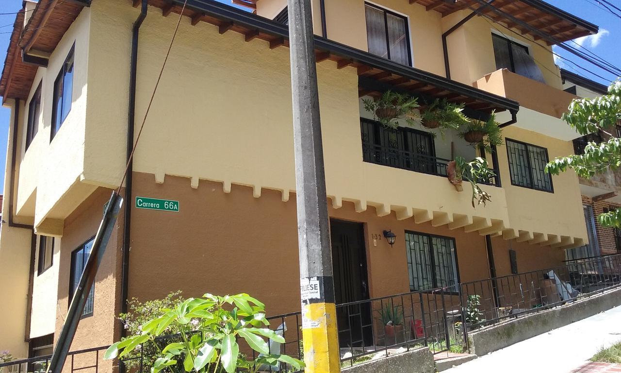 Mayorca Homestay Μεντεγίν Εξωτερικό φωτογραφία