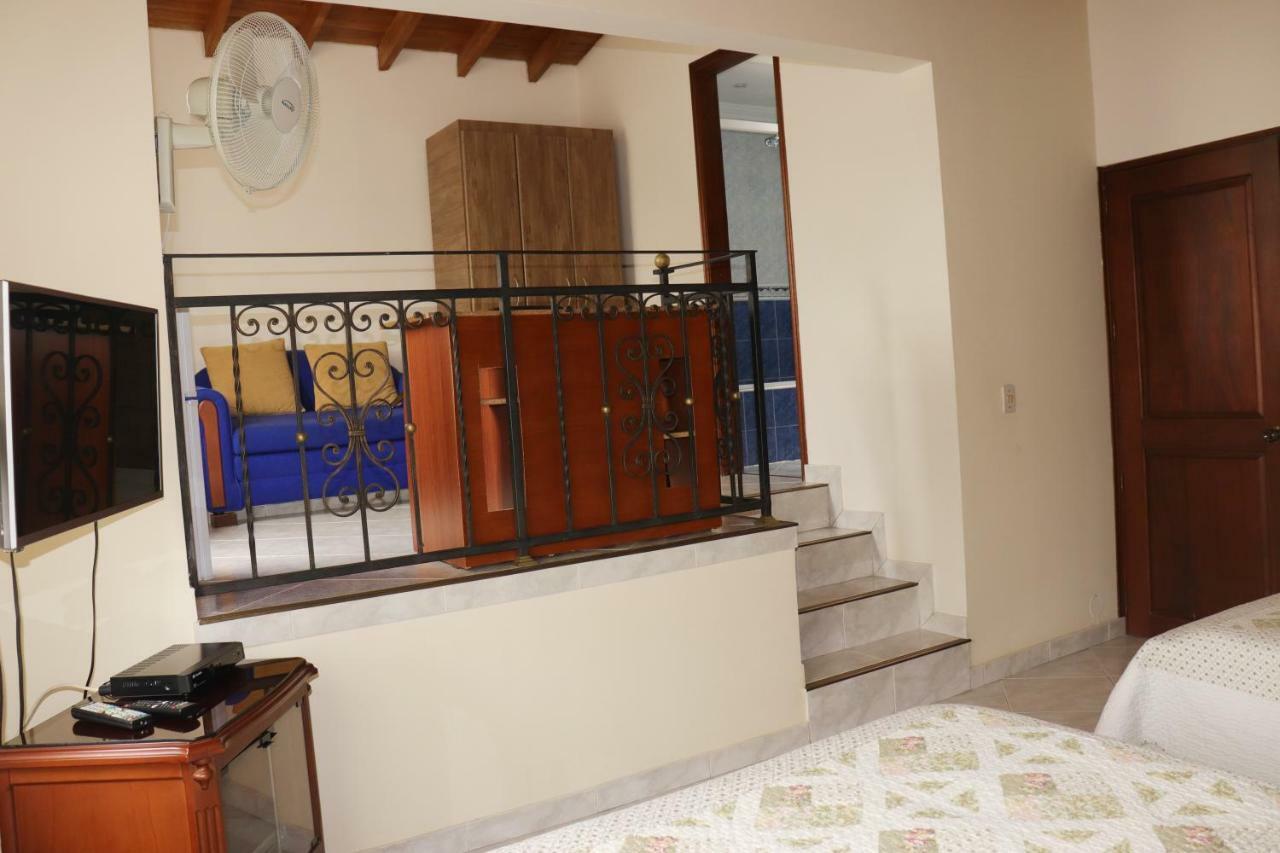 Mayorca Homestay Μεντεγίν Εξωτερικό φωτογραφία